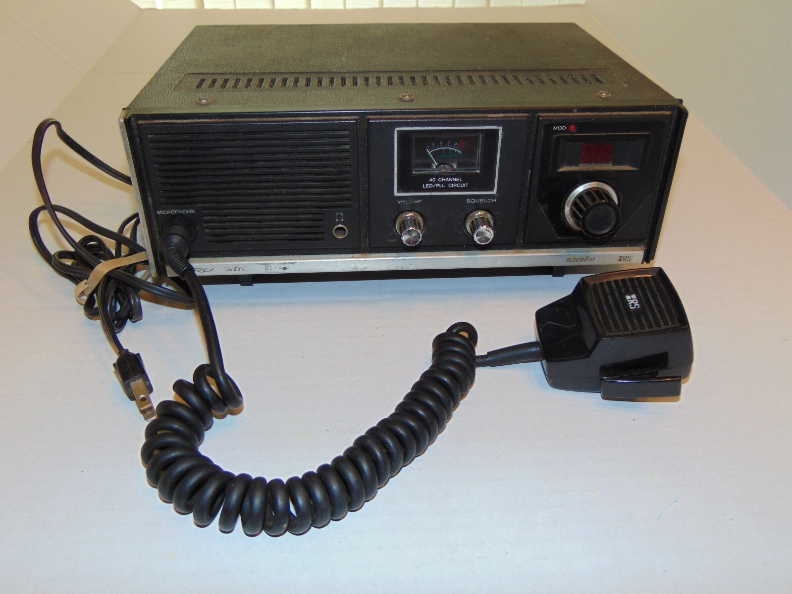 REALISTIC TRC441 NAVAHO, 40ch. base station CB radio w. RS Mic eBay