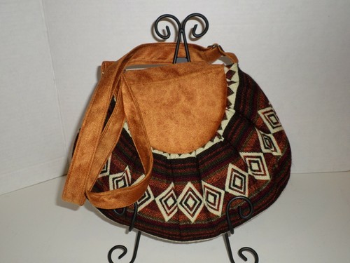 Brown Ecuador Wool Round Purse Tote Very Nice - Picture 2 of 4