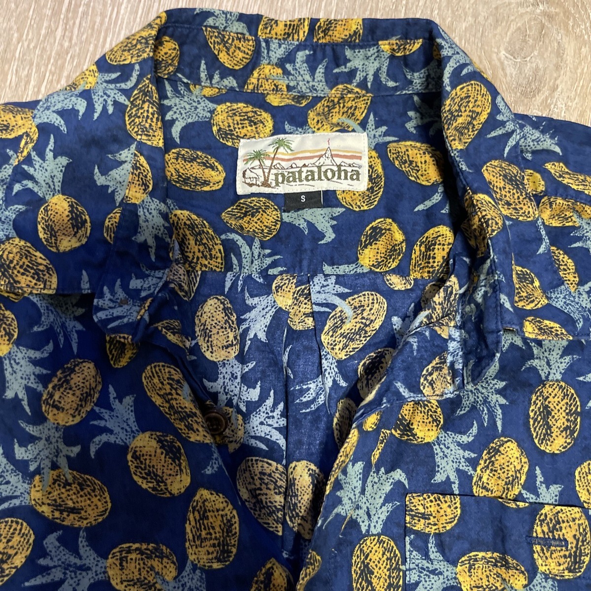 トップス patagonia pataloha Patagonia Pataloha Men's Shirt Size S Pineapple Short Sleeve