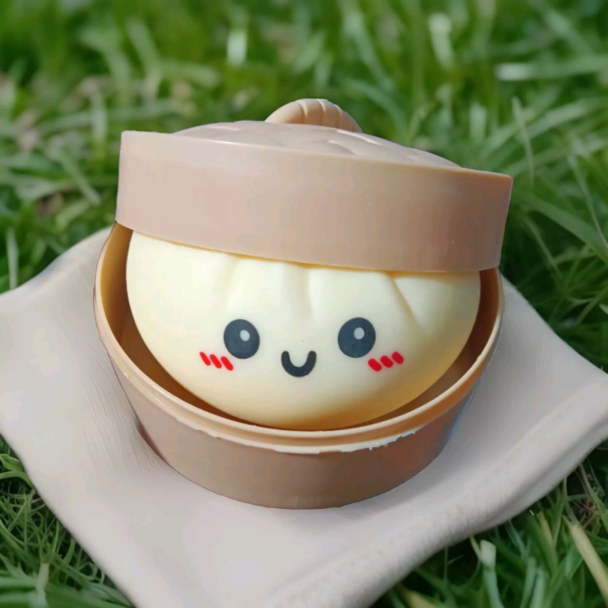 Grafix Ultra Rare Mystery Squishy Bao Bun Squishy Fidget Toy Grafix Ultra Rare Mystery Squishy Bao Bun Squishy Fidget Toy