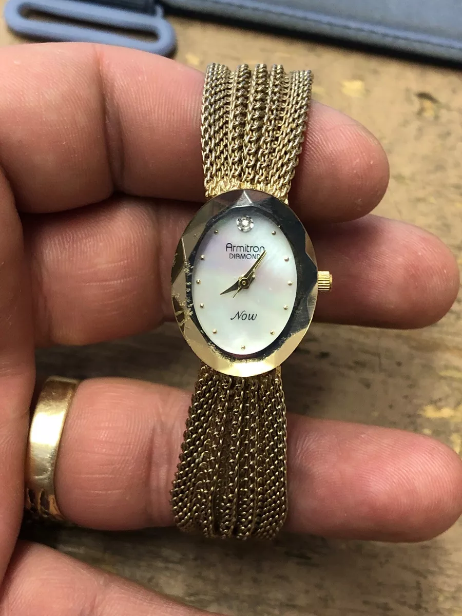 Armitron diamond watch y121e cheap
