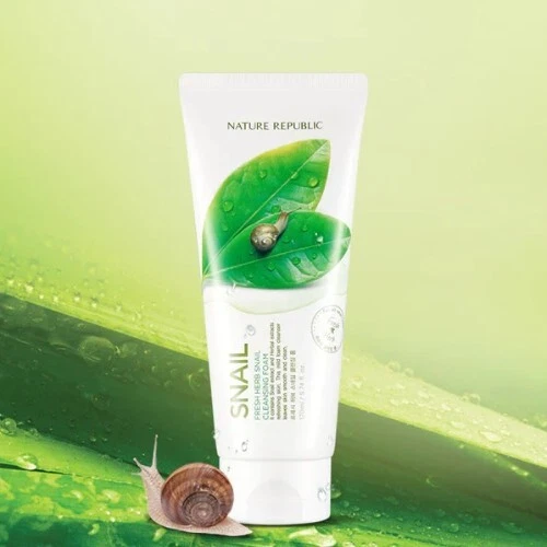 Espuma limpiadora de hierbas frescas Nature Republic 170 ml #Espuma limpiadora de humedad para caracoles Foto 2 de 4