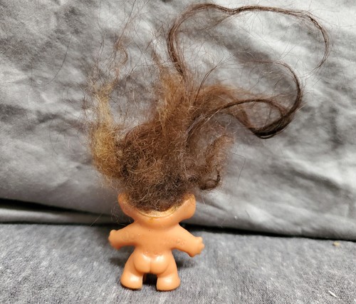 Vintage DAM THINGS 1965 troll doll pencil topper 1.5" - brown hair - Picture 3 of 7