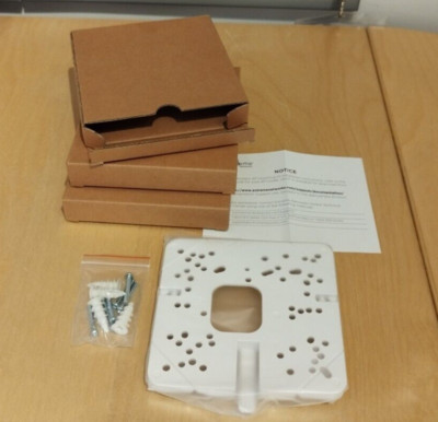 Extreme Networks WS-MBI-WALL04 Mounting Bracket for Wireless Access Point