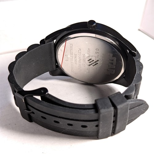 Star Wars Storm Trooper Watch Men Black White 48mm Silicone Band New Battery - Picture 4 of 6
