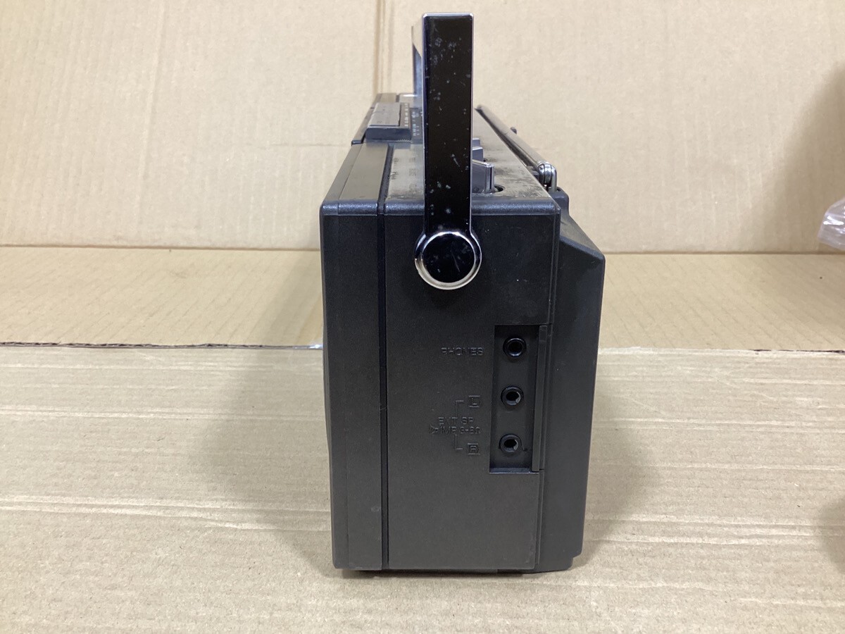 National RX-F80 AMBIENCE Kangaroo Radio Cassette Player