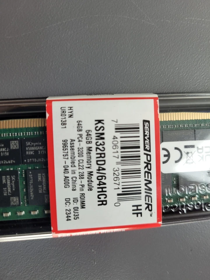 Kingston Server Premier KSM32RD4/64HCR Memory Module ( new ) - Bild 2 von 4