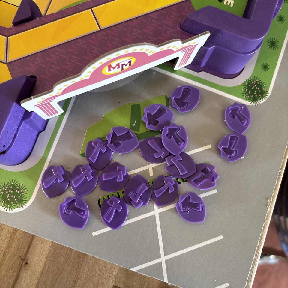 Mall Madness NOT COMPLETE Milton Bradley 2005 PARTS ONLY See Pics And Desc - Image 2 of 4