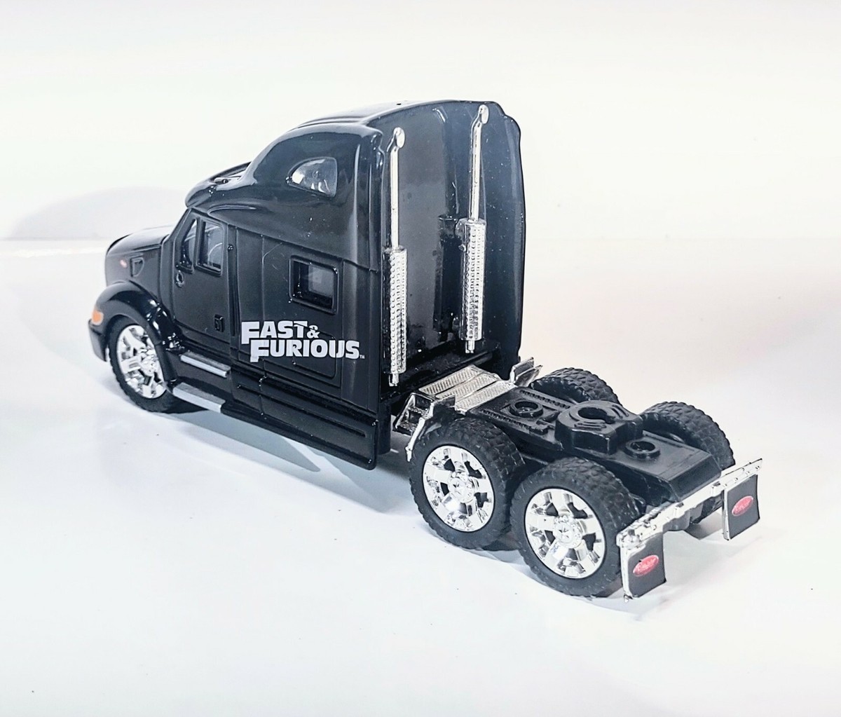 Hauler Peterbilt 387 Hauler G, Black Fast & Furious 1:64