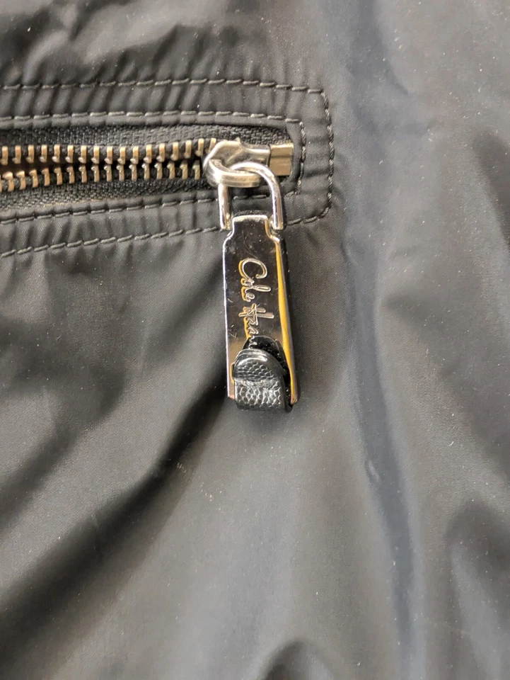 Bolso de Mano Cole Haan Negro 15x11x3 B30914 Foto 2 de 4