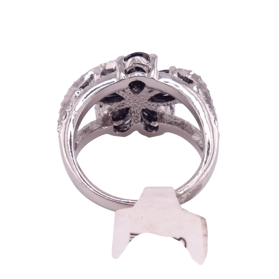 Anillo Arinna Negro Cristal Flor y Cristal Transparente Acento Tono Plateado Talla 8 Nuevo Con Etiquetas Foto 4 de 4