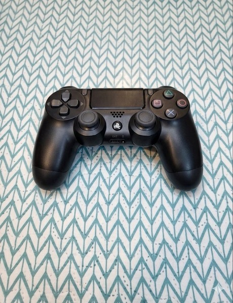 Mando PS4 DualShock 4 Negro Original – Muy Buen Estado – Funciona Perfecto