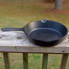 Vintage #5 LODGE Cast Iron 8 1/8" Three Notch Heat Ring SKILLET FRY PAN VGUC NR