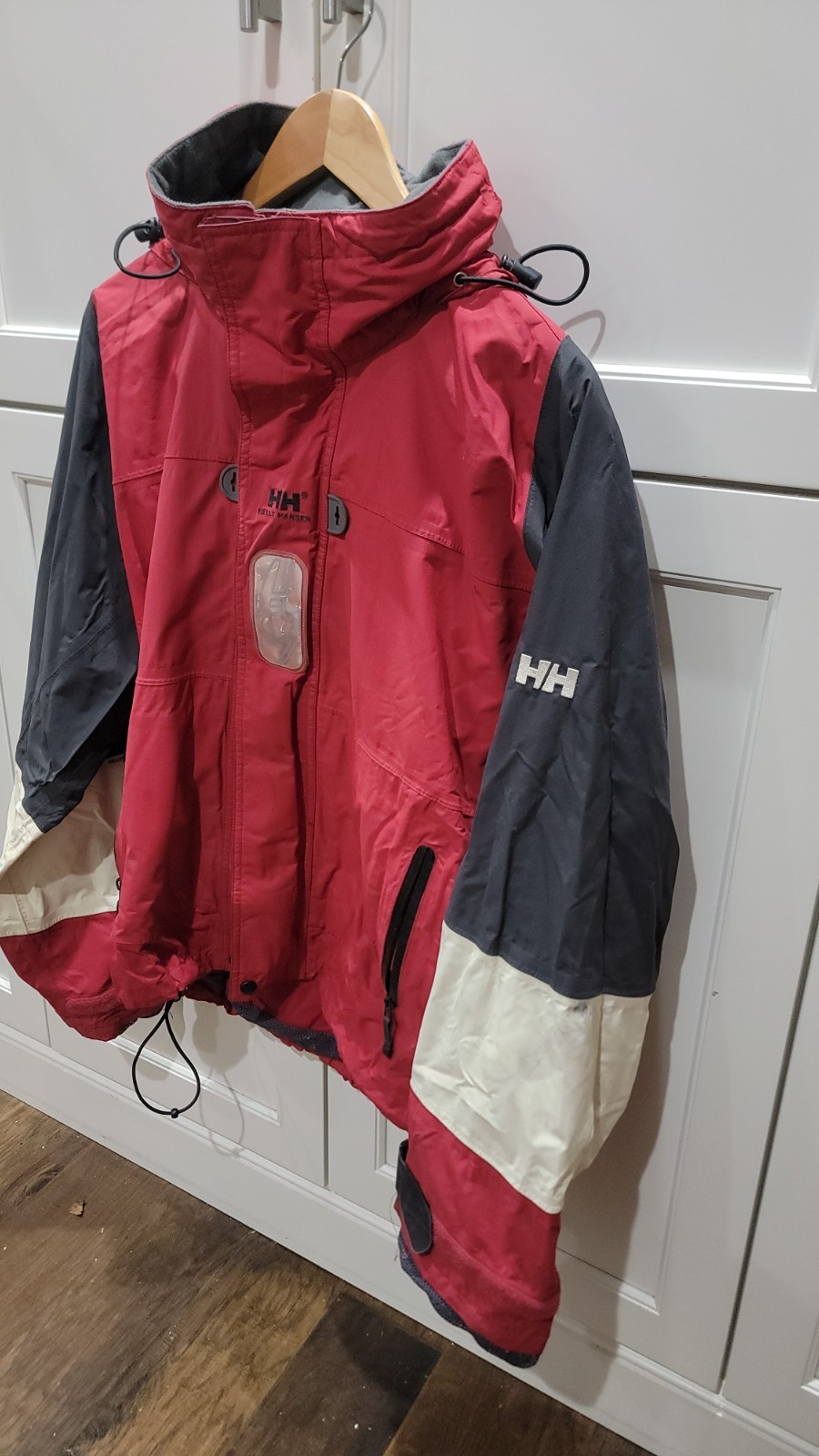 Helly Hansen Waterproof Jacket: Skiing, Snowboard… - image 13