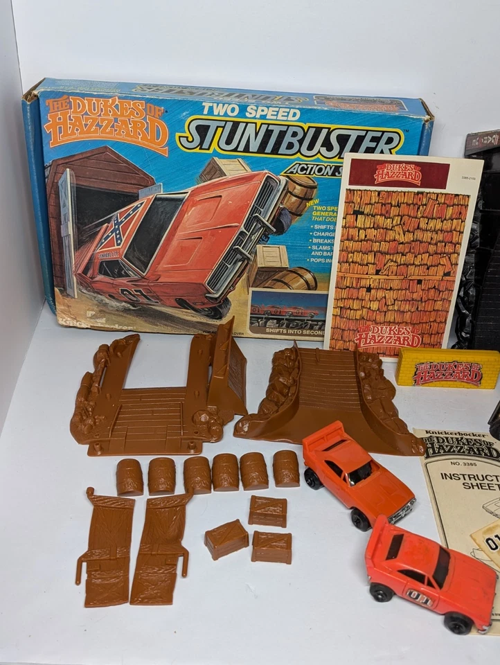 Juego Knickerboker 1981 vintage de los Duques de Hazzard Barnbusters no completo Foto 3 de 4