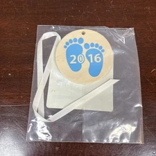 Longaberger 2016 Baby Tie On - WW / Blue