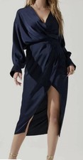 NWT ASTR the Label Sadyra Drop Shoulder Wrap Dress In Navy Size XS