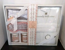 NIB Wendy Bellissimo Deluxe 5 Pc Bath Set. Floral Pattern Tearose & Tangerine 