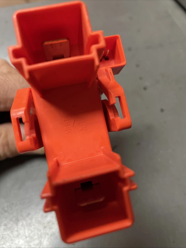 Enchufe de servicio de batería LEXUS TOYOTA para ES300h, GS450h, NX300h+Más 5H-4016PL Foto 2 de 4