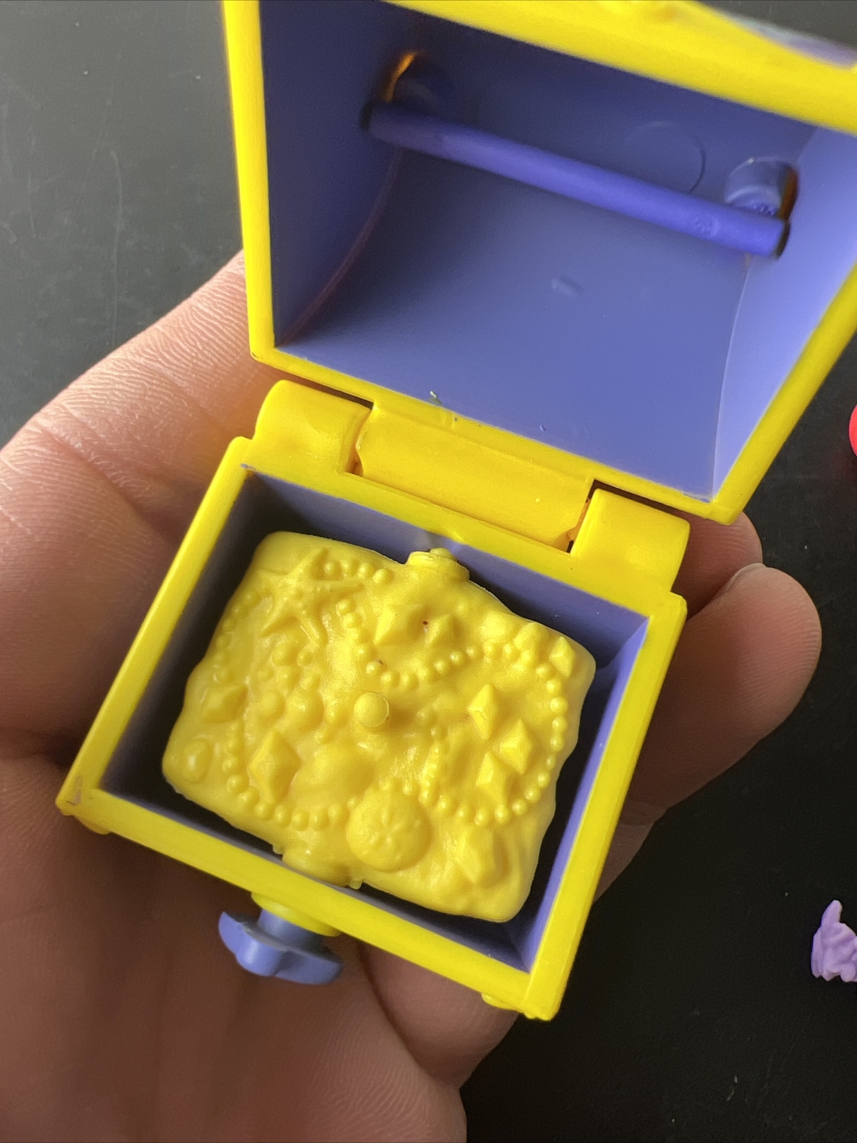 Disney Princess Little Kingdom Doll Ariel's Treasure Chest Little Mermaid