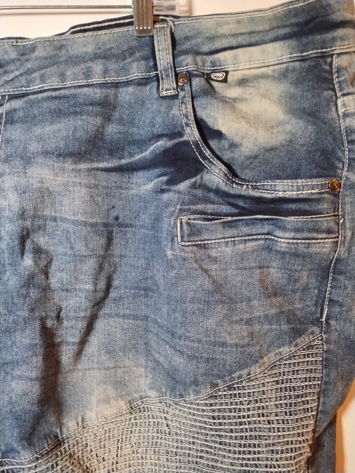 Bild 4 von 11
