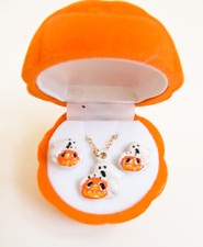 NEW Halloween  Boo Ghosts  2 PC Earring Necklace Girls Women Jewelry Boxed Set