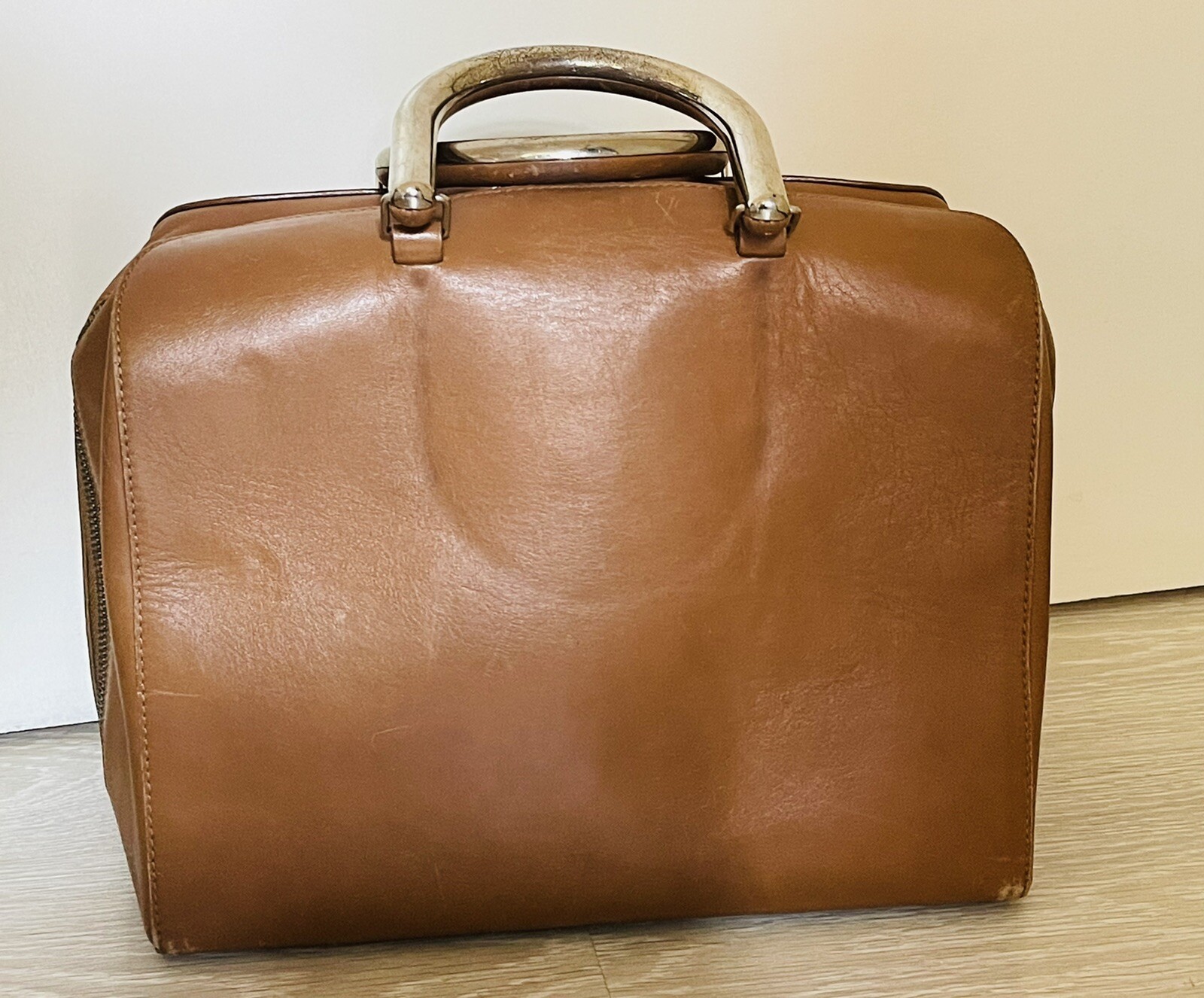 MAISON MARTIN MARGIELA PARIS BROWN LEATHER TRUNK MEDIUM BAG