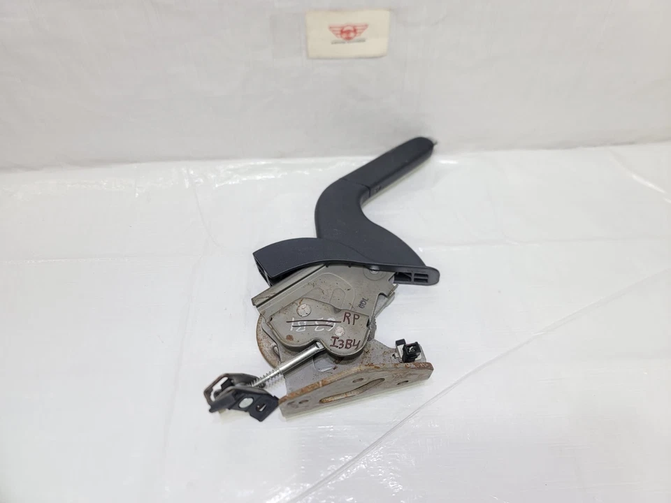 Palanca de control de freno de estacionamiento Hyundai Elantra 2014 2015 2016 OEM 59710-3X520-RY Foto 2 de 4