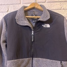 The North Face Jacket Youth XL Denali Fleece Black Full Zip Warm Nature Outdoors