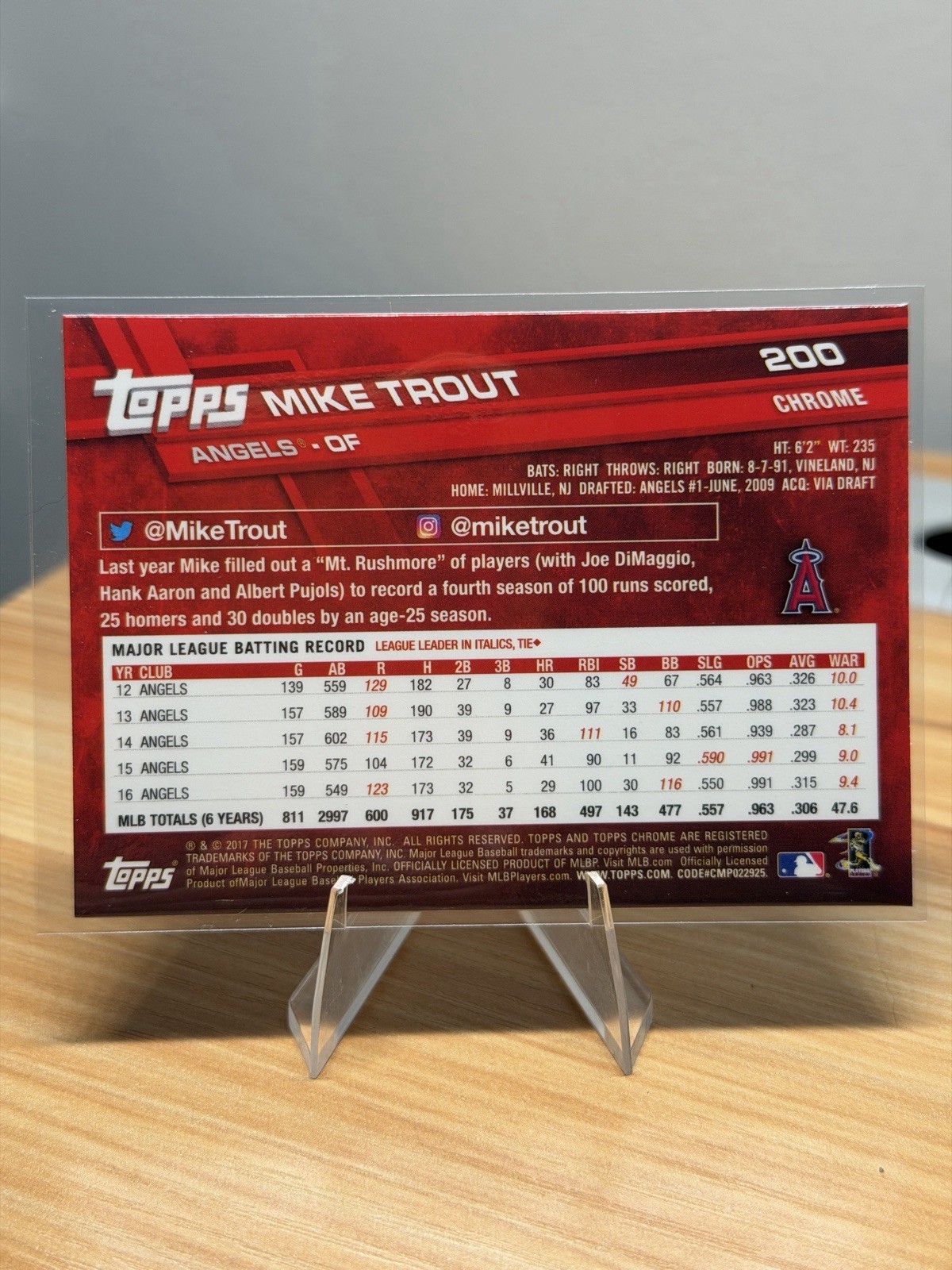 Mike Trout 2017 Topps Chrome Prism Refractor #200 Angels