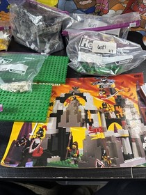 LEGO Fright Knights: Witch's Magic Manor (6087) w/Manual  Missing 6 Pieces