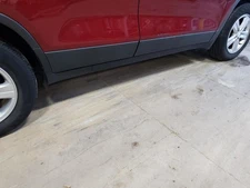 Passenger Side TRAX      2018 Rocker Panel Moulding 559927