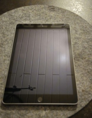 iPad 5. Generation 32GB Model A1822 