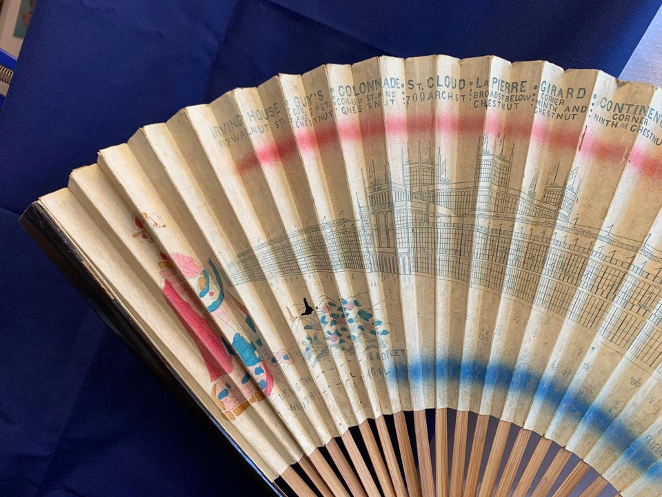 Abanico plegable de papel recuerdo de la Feria Mundial de Filadelfia de 1876 palos de bambú Foto 3 de 4