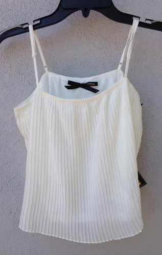 $46 NWT Ali & Kris Ivory Adjustable Straps Tank Top Size M