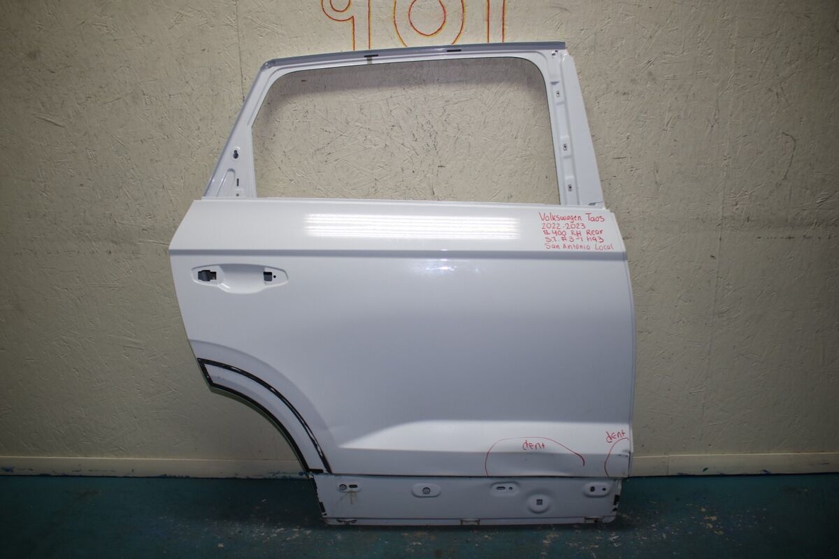 Rear Hatch Kit | VOLKSWAGEN TAOS 2023 Rear Hatch Kit | VOLKSWAGEN TAOS 2023