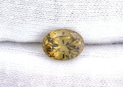 4.42 Carat 10x8 Natural Golden Color Zircon Oval Gem Stone Gemstone  B17A79