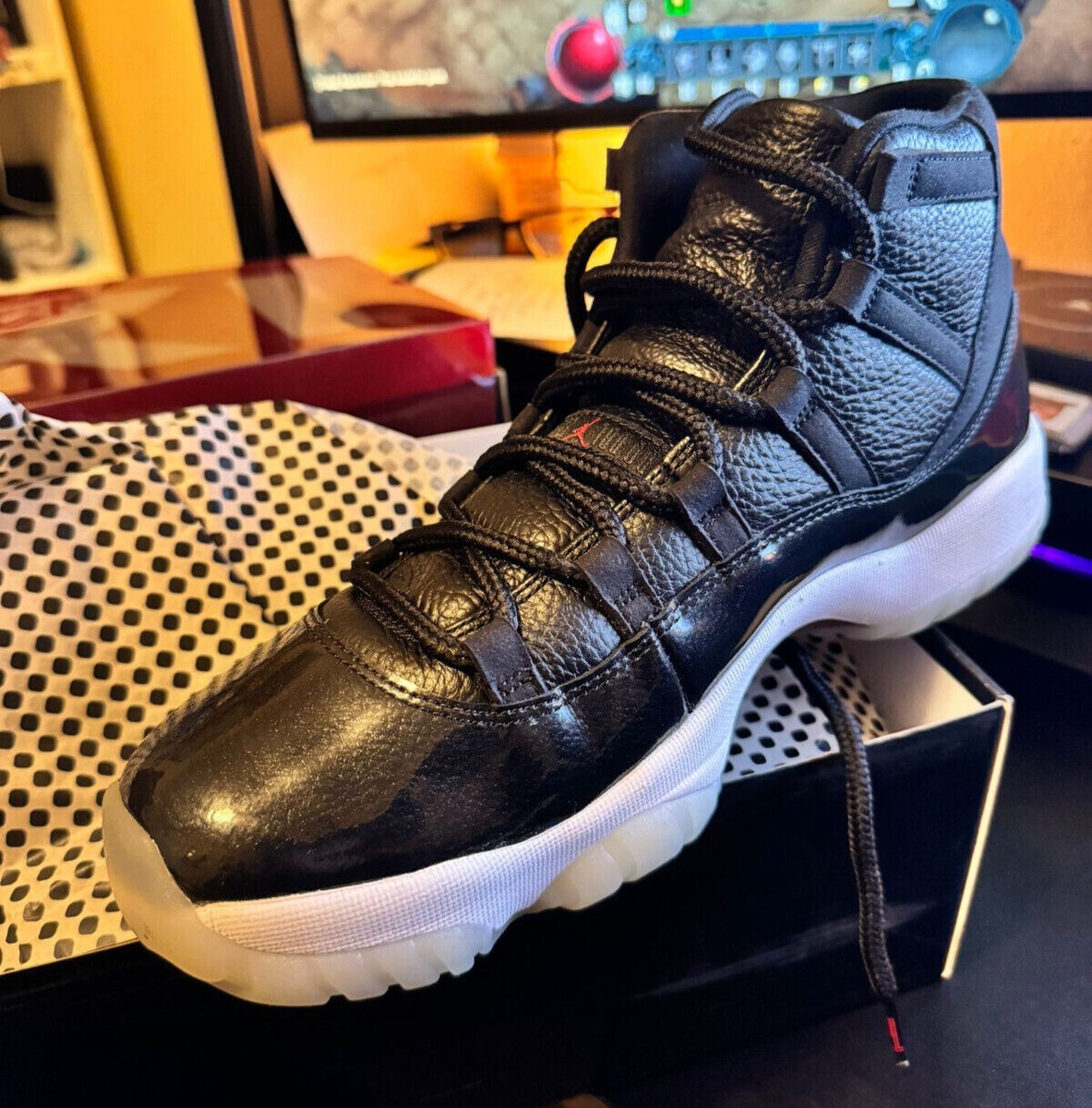 Size 11.5 - Jordan 11 Retro 72-10 2015 888410241035| eBay display picture 3