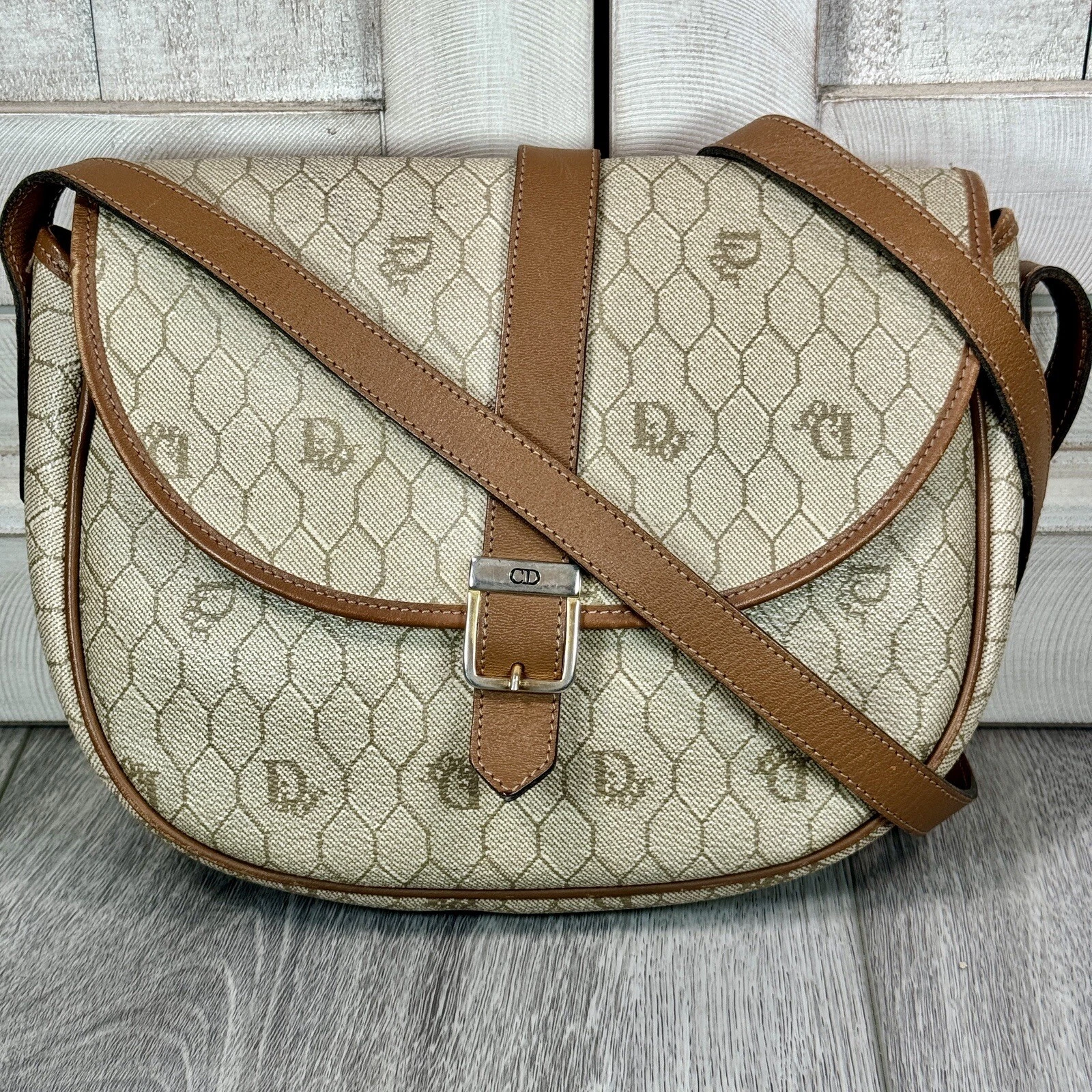 Sac à main bandoulière bandoulière CHRISTIAN DIOR vintage logo nid d'abeille excellent état