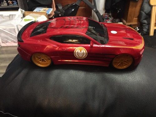 Jada Die Cast Car Avengers Marvel Series Iron Man 2016 Chevrolet Camaro SS