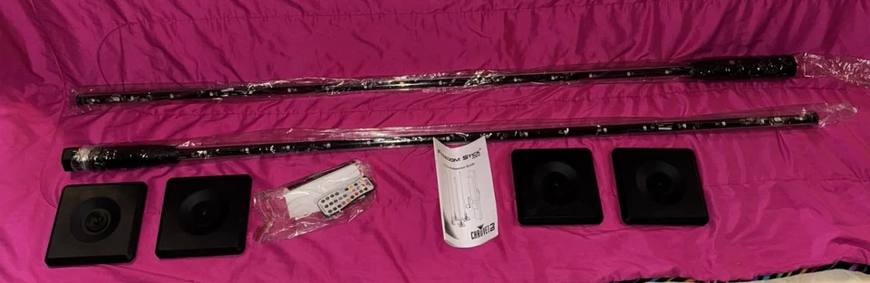 CHAUVET DJ Freedom Stick 2-Pack Tri-Color RGB LED Light Bars w/RFC Remote+Bag - Image 3 of 4