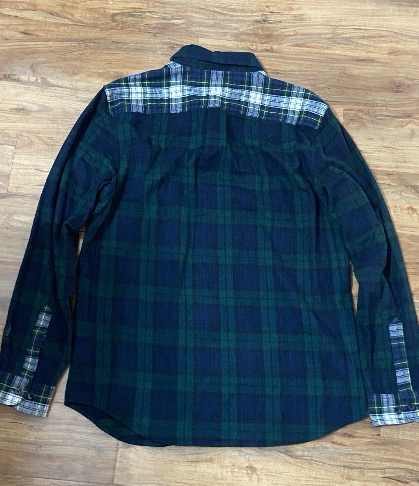 LL Bean Green / Blue Patchwork Button Down Flanne… - image 2