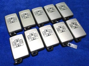 Toyota smart key 271451-0500 4 button 10 PCS type slide Noah Voxy