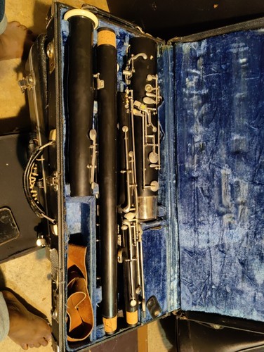 Fox Renard Bassoon with Bocal and Case In A Playable Condition Free Shipping