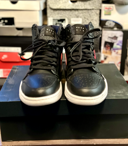 Talla 10.5 - Air Jordan 1 Retro High Rare Air - Bred 2