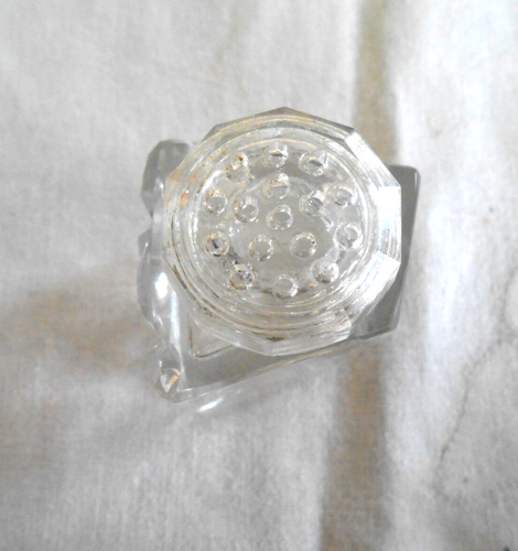 Vintage Lead Cut Crystal Diamond Pattern single Salt Shaker - Picture 4 of 5