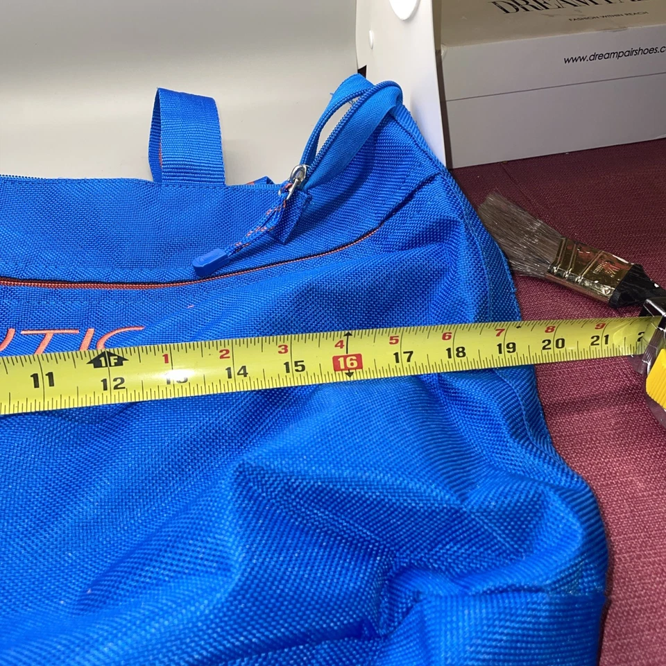 Bolso de hombro de lona Nautica de viaje/fin de semana/gimnasio/lona azul marino y dorado Foto 2 de 4