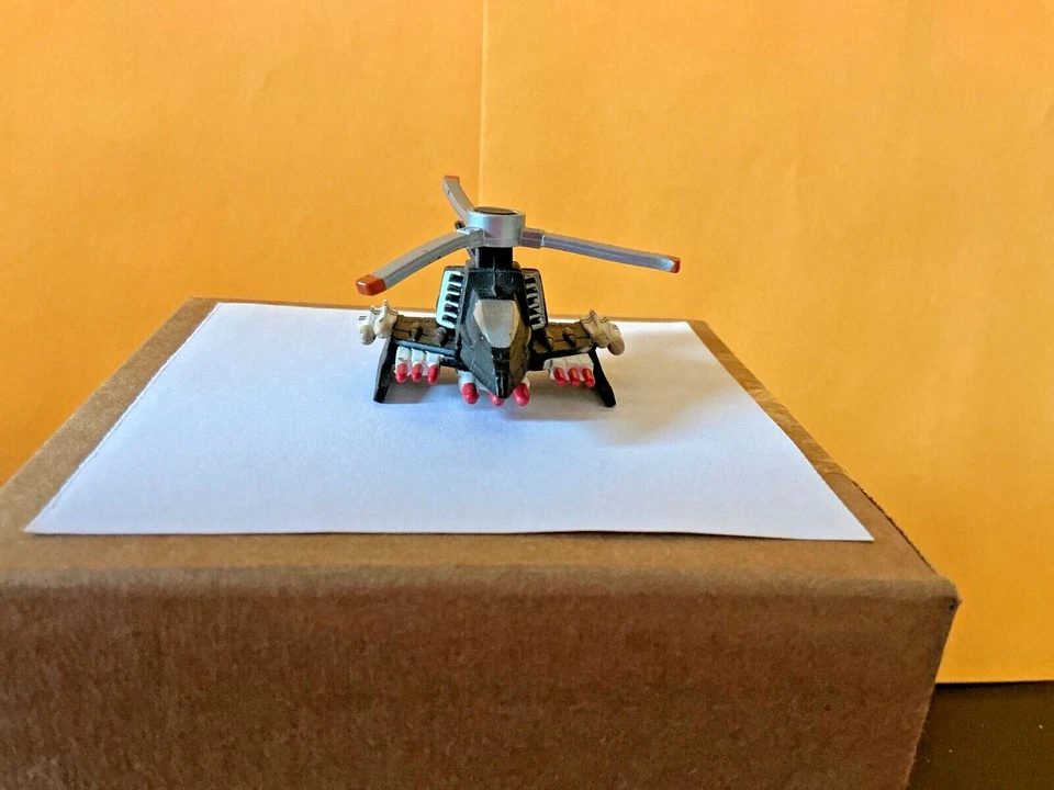 Micro Machines Military ZI-9000 Helicopter, used, good condition - Image 3 of 4