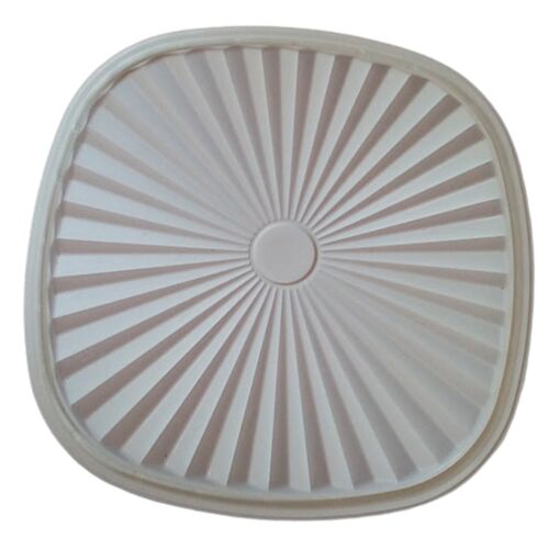 Tupperware Lid 812-58 White - Picture 1 of 3