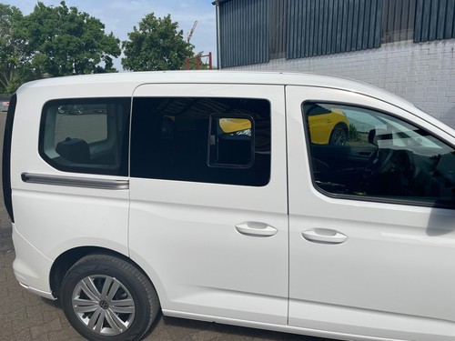 Schiebefenster rechts VW Caddy 5 ab Bj.2021 getönt Neu - Bild 2 von 14